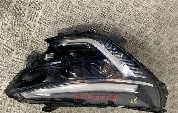 Renault Clio V Headlight/headlamp 260109379R