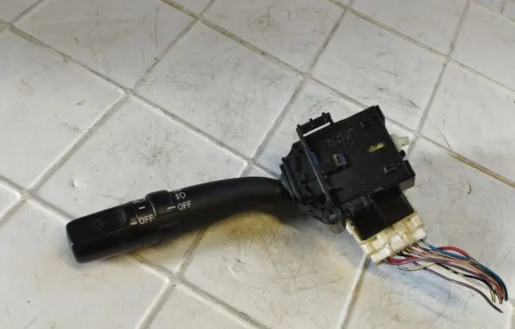 Toyota Corolla Verso AR10 Indicator stalk 8414005110