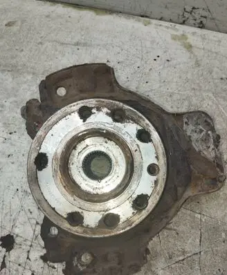 Opel Vectra C Front wheel hub spindle knuckle