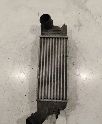 Citroen C5 Intercooler radiator 9645682880