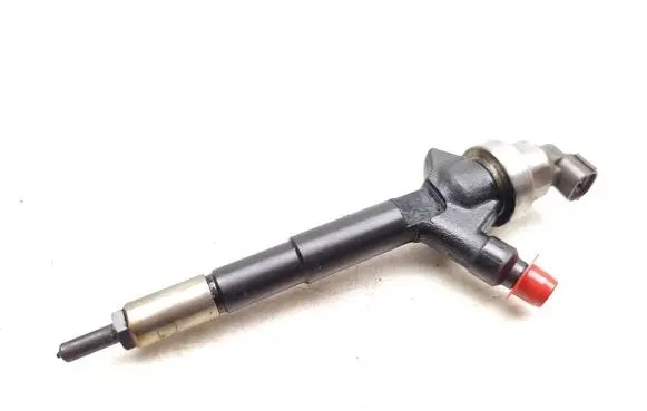 Fuel injector