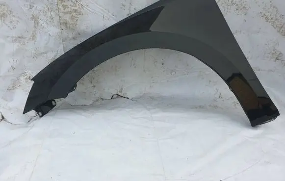 Skoda Superb B8 (3V) Fender 