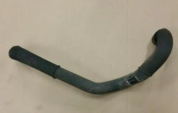 Audi A3 S3 8V Engine coolant pipe/hose 5Q0121051E 5Q0121051L