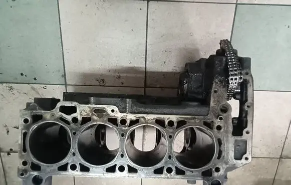 Peugeot Boxer Engine block 502295008