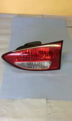 Subaru B9 Tribeca Tailgate rear/tail lights