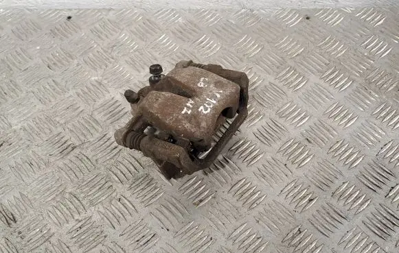Toyota Corolla Verso AR10 Rear brake caliper 4773005071