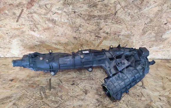 BMW X5 E70 Intake manifold 8507233 1206140203 4340
