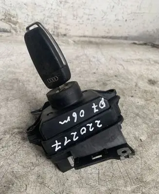 Audi Q7 4L Ignition lock 4F0910131