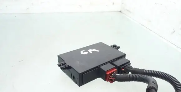 Volkswagen Touran I Tow bar trailer control unit/module 1K0907383D 1K0907383B
