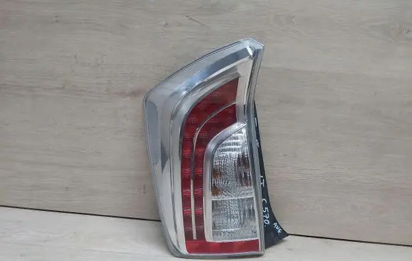 Toyota Prius (XW30) Rear/tail lights