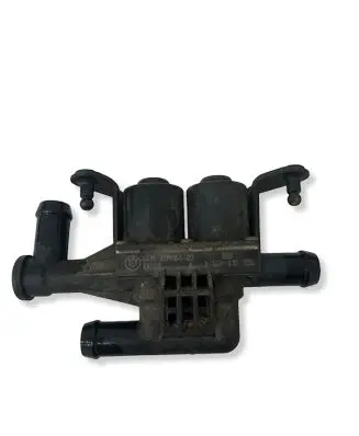 BMW 5 F10 F11 Coolant heater control valve 9119164 100128 1147412200