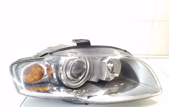 Audi A4 S4 B7 8E 8H Headlight/headlamp 8E0941004AM 1307329115
