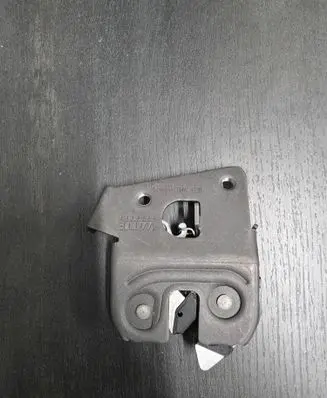 BMW 2 F44 Seat back rest lock catch 7112663