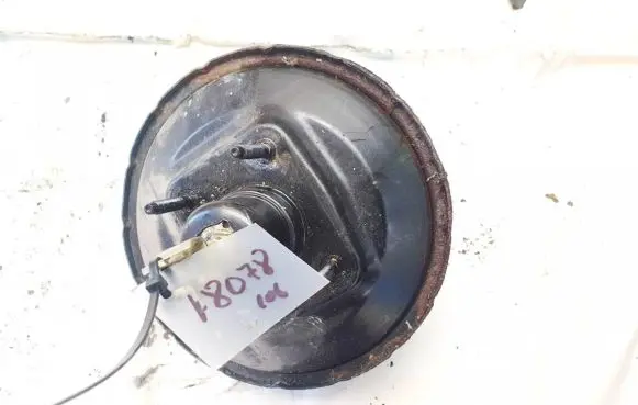 Honda FR-V Brake booster