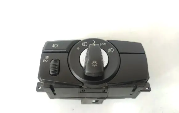 BMW X5 E70 Light switch 9134728