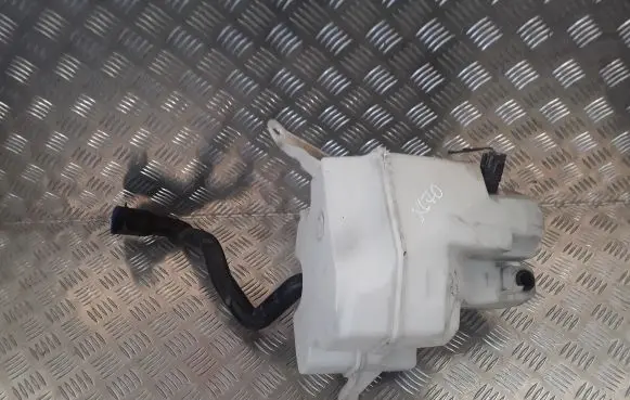 Volvo XC70 Windshield washer fluid reservoir/tank 30784233 30784234