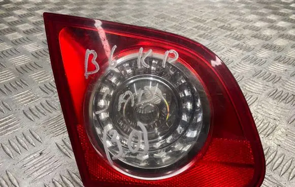 Volkswagen PASSAT B6 Tailgate rear/tail lights 3C5945093F
