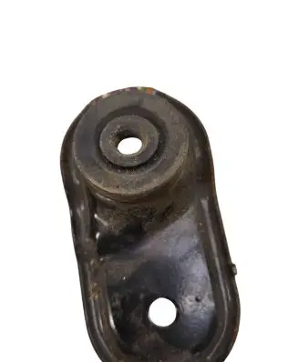 Subaru Outback (BS) Radiator mount bracket