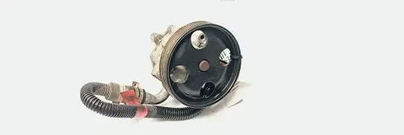 Ford Fiesta Power steering pump 286C3A696DD
