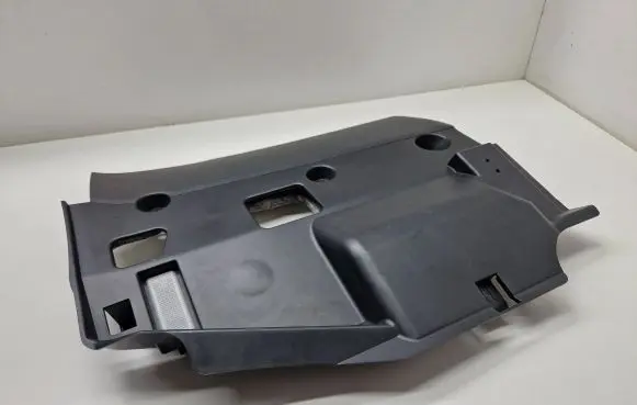 Dashboard lower bottom trim panel