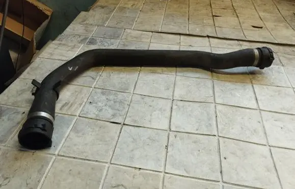 BMW X6 E71 Intercooler hose/pipe 11531436373