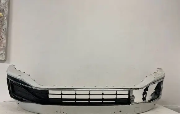 Volkswagen PASSAT B8 Front bumper 3G0853793B