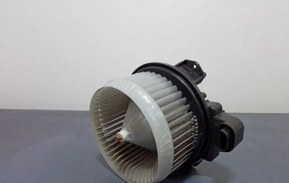 Toyota Avensis T270 Heater fan/blower 8710342100