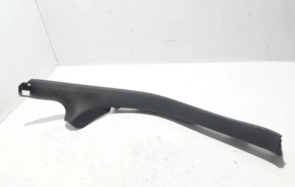 Audi A7 S7 4G Rear sill trim cover 4G8867768A