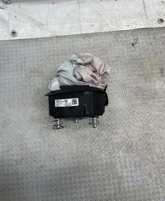 Hyundai Santa Fe Steering wheel airbag 80100-s1000