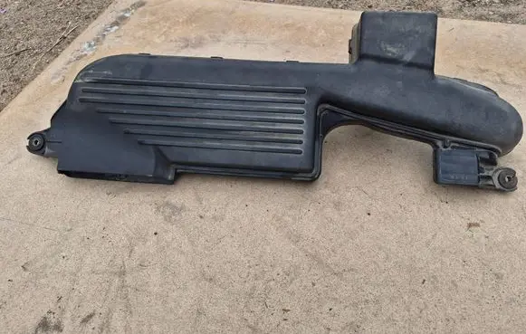 Mazda 323 Air intake duct part ZL0113200