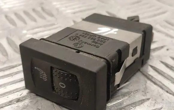 Volkswagen PASSAT B5.5 Seat heating switch 3B0963564C