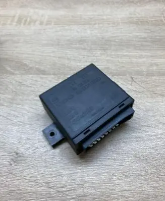 Opel Vectra B Light module LCM 09135156