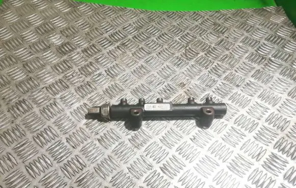 Ford Focus Fuel main line pipe 9685297580