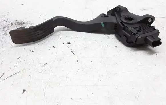 Citroen C3 Accelerator throttle pedal 968075688002