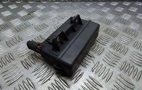 Toyota Avensis T250 Fuse box set