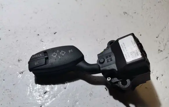 BMW 5 E60 E61 Indicator stalk 695134903