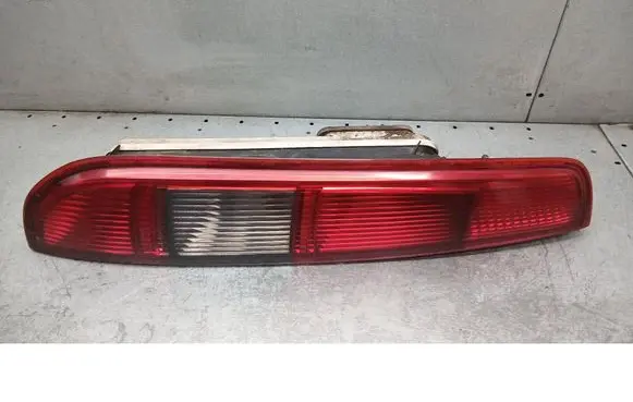 Ford Focus C-MAX Rear/tail lights 4M5113N004