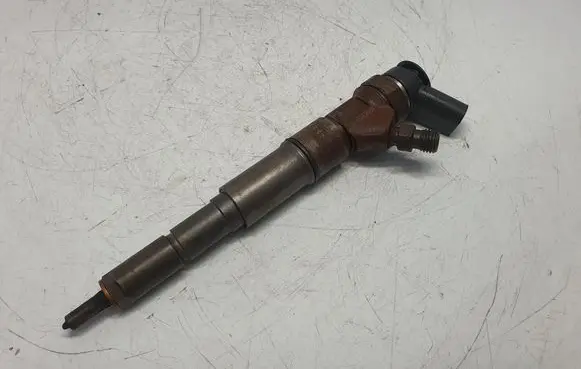 BMW X5 E53 Fuel injector 7789661 13537789661 0445110131