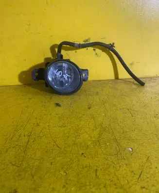 Nissan X-Trail T30 Front fog light 89210439