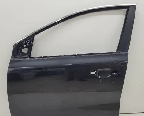 KIA Sportage Front door