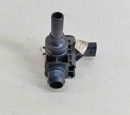 Citroen C4 II Fuel pressure sensor 0265011040 9824451880