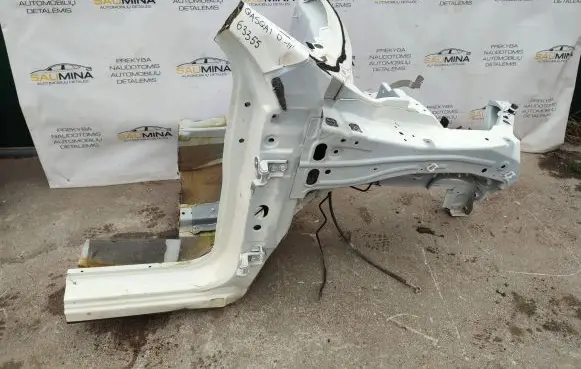 Nissan Qashqai Front quarter panel 
