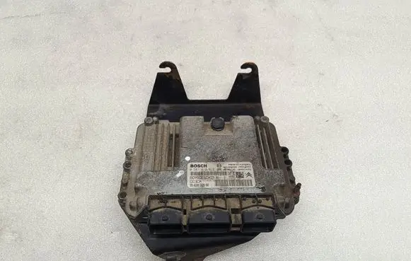 Citroen Berlingo Engine control unit/module 9653958980 9661032980 0281012619
