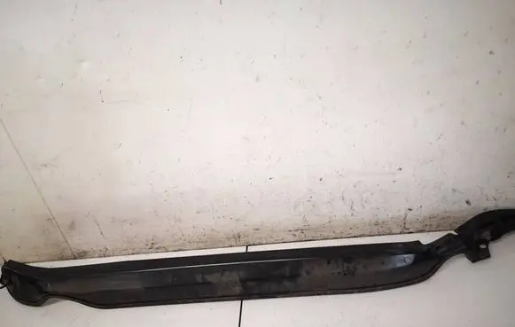 Audi A3 S3 8V Wiper trim 8V0806239B