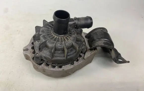 Volkswagen ID.3 Electric auxiliary coolant/water pump 1EA965567L