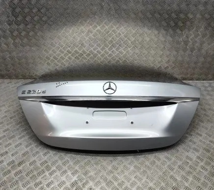 Mercedes-Benz E W213 Tailgate/trunk/boot lid A2137503400