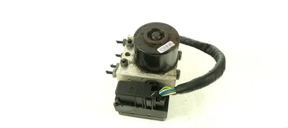 Ford Fiesta ABS Pump 4S612M110CC D461