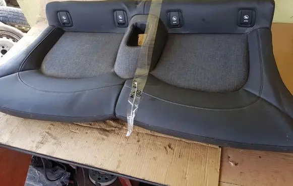 Mini Cooper F57 Second row seats 