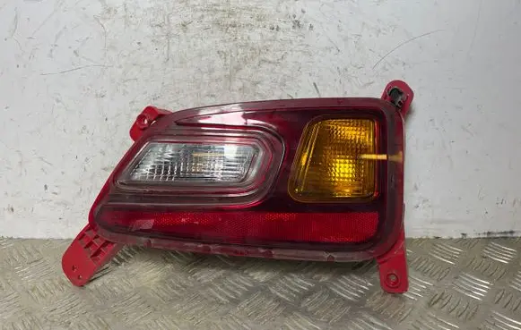 Hyundai Kona I Rear bumper light 92406J901
