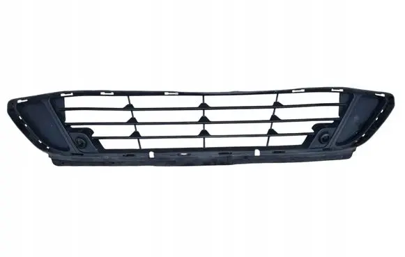 BMW 2 F45 Front bumper upper radiator grill 7391588